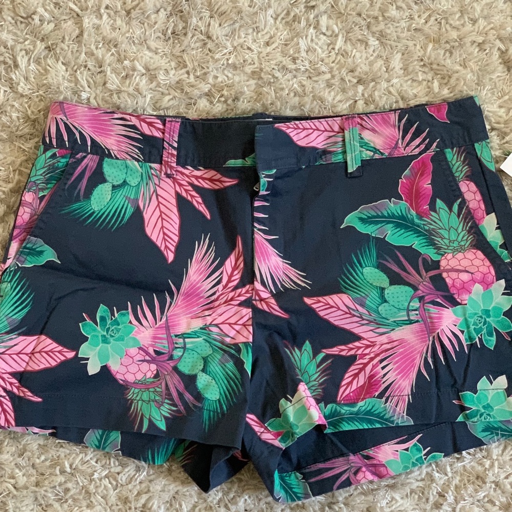 NWT GAP City Short